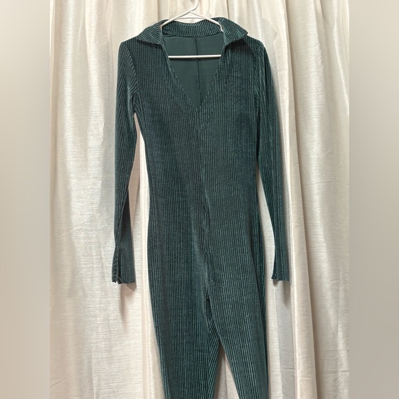 Blush Mark Deep Green Ribbed Jumpsuit S Polo Collar Plunge Neck Romper - Picture 2 of 14